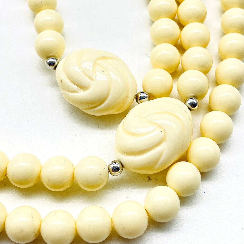 Vintage Faux Pearl Rosebud Station Necklace Gold Tone Long Beaded Jewelry - Picture 5 of 7